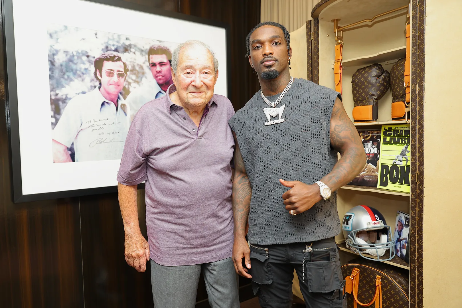Article image of Super Lightweight Contender Frank “The Ghost” Martin Inks Promotional Pact with ...