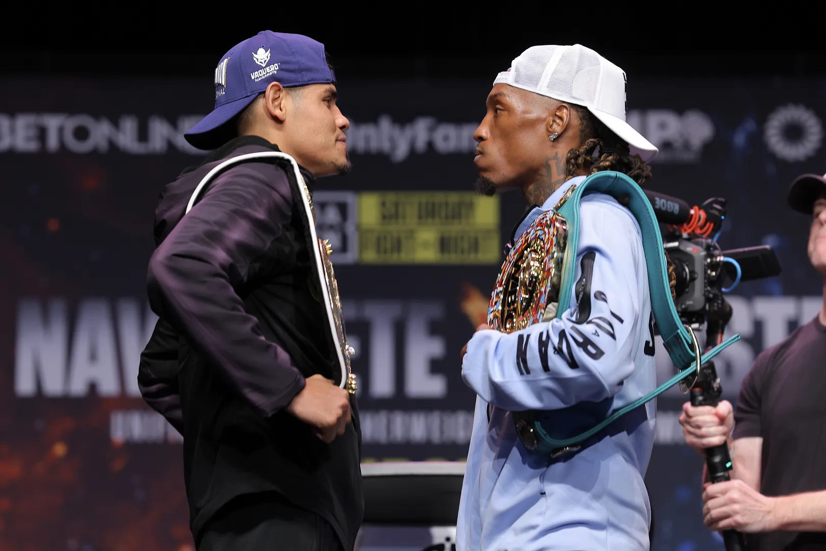 Emanuel Navarrete and O’Shaquie Foster Set for Three-Belt Unification Showdown Saturday LIVE on DAZN
